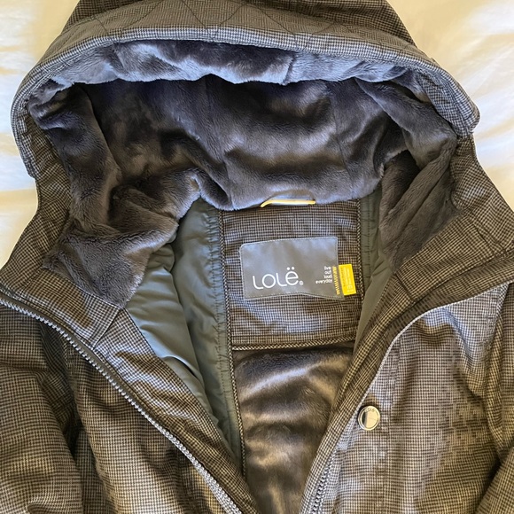 LOLE Women’s Winter Jacket - Picture 10 of 16